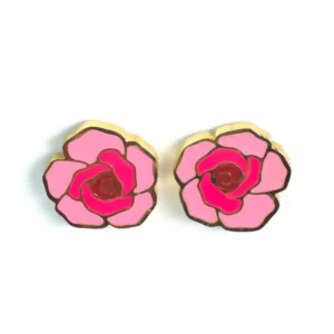 Rose-shaped pink and magenta stud earrings with gold-plated edges
